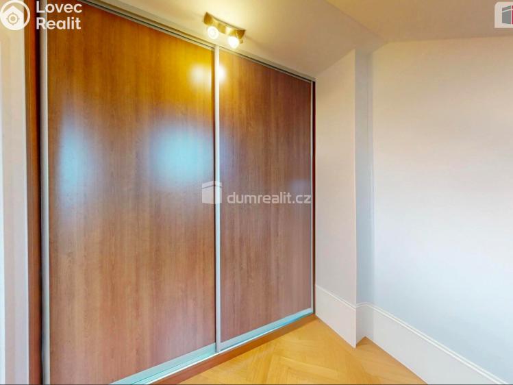 Продаж квартири 5+KK Praha 2, Americká č. 22