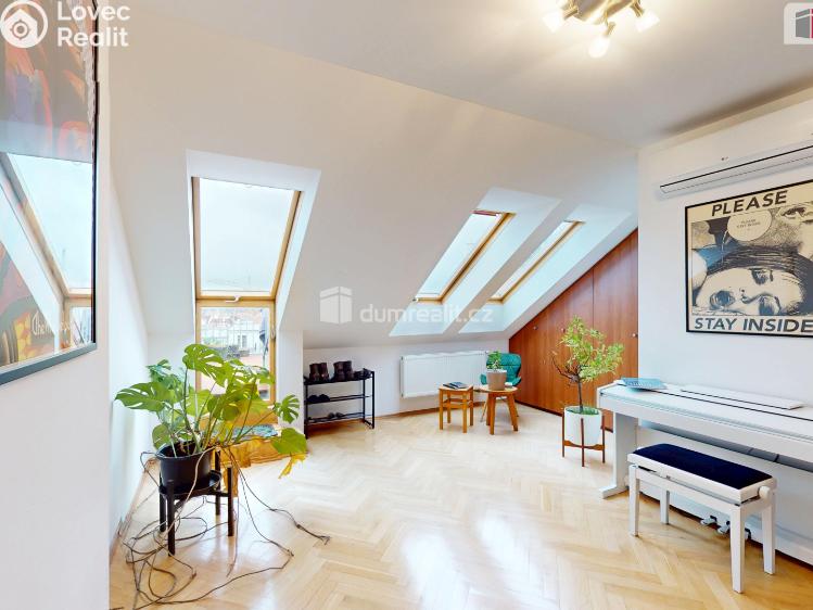 Продаж квартири 5+KK Praha 2, Americká č. 27