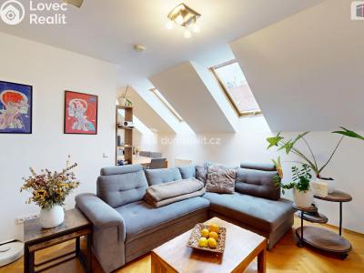 Prodej bytu 5+KK Praha 2, Americká č. 3