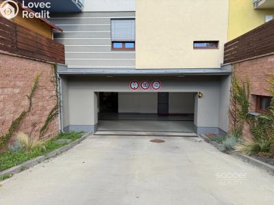 Pronájem garážového stání Praha, Fojtova č. 2