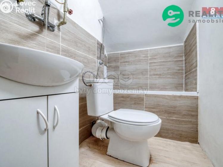 Prodej bytu 2+1 Nové Sedlo, Hůrecká č. 9