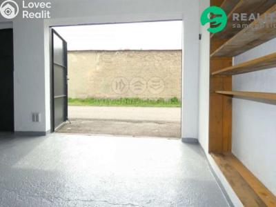 Sale garage Ostrava, Dobrovského č. 6