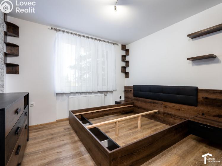 Pronájem bytu 3+KK Pardubice, U Borku 413 č. 8