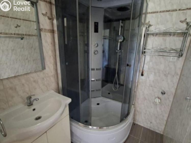 Prodej bytu 2+1 Plesná, 5. května č. 7