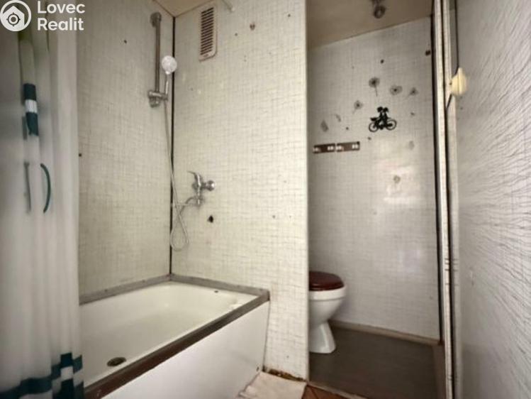 Sale apartment 1+1 Chomutov, Písečná č. 9