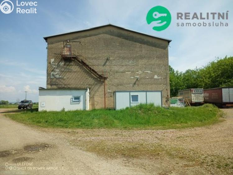 Prodej skladového prostoru Dašice č. 1