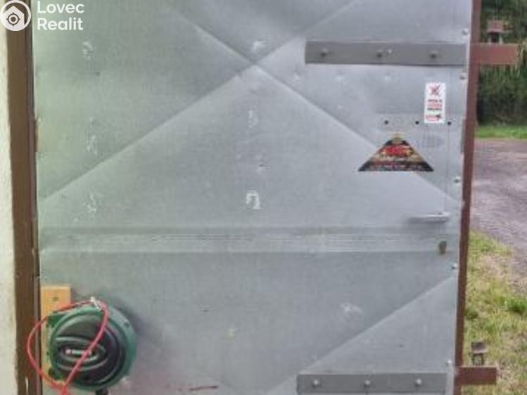 Prodej garáže Nová Role, Chodovská č. 2