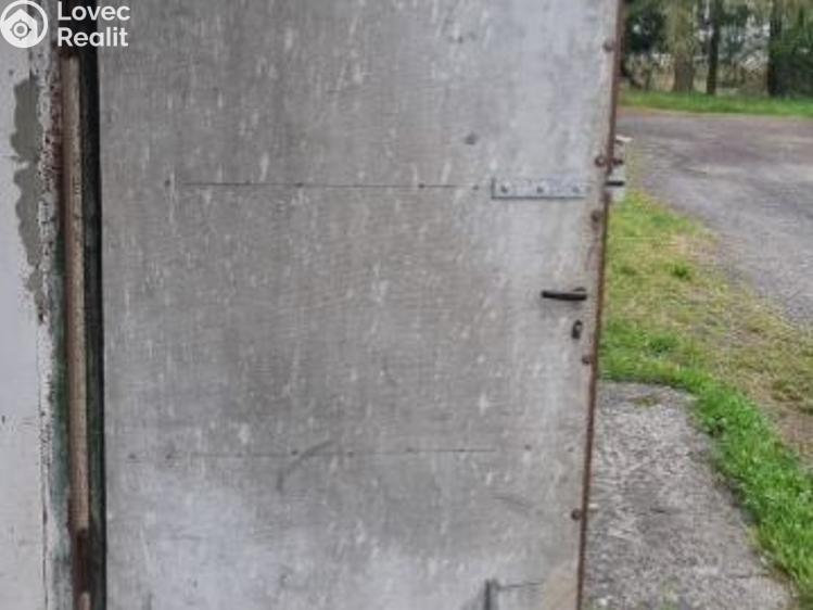 Prodej garáže Nová Role, Chodovská č. 3