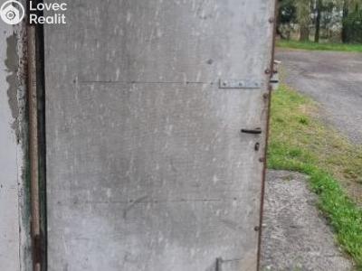 Sale garage Nová Role, Chodovská č. 3