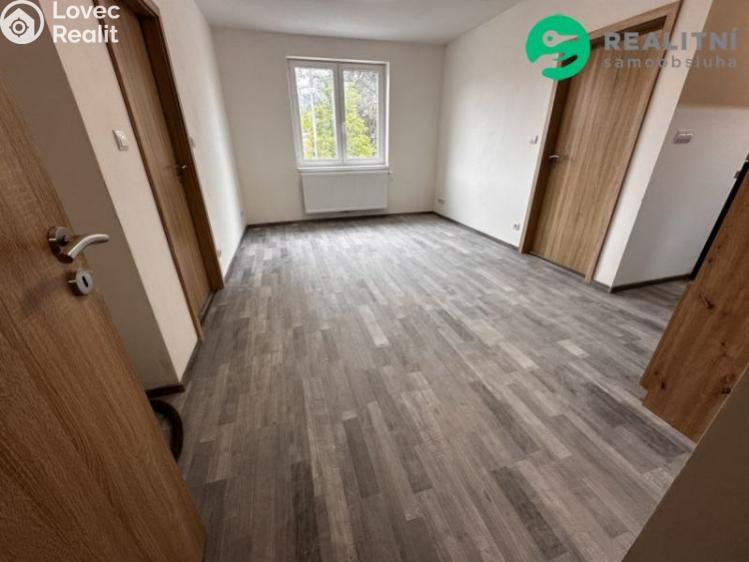 Prodej bytu 3+KK Dolní Dobrouč, Dolní Dobrouč č. 2