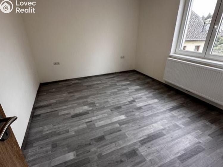 Prodej bytu 3+KK Dolní Dobrouč, Dolní Dobrouč č. 6