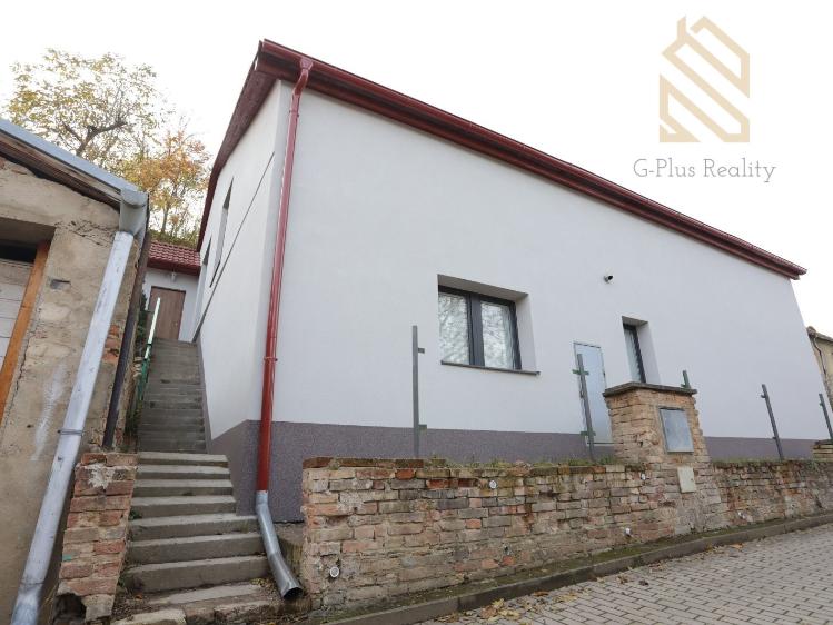 Pronájem bytu 2+KK Brozany nad Ohří č. 1