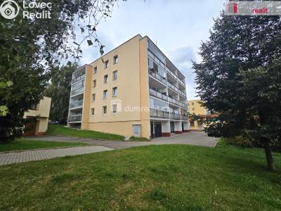 Prodej bytu 3+1 Benešov, Pražského povstání č. 1