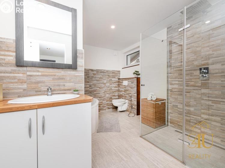 Продажа семейного дома Travčice č. 10