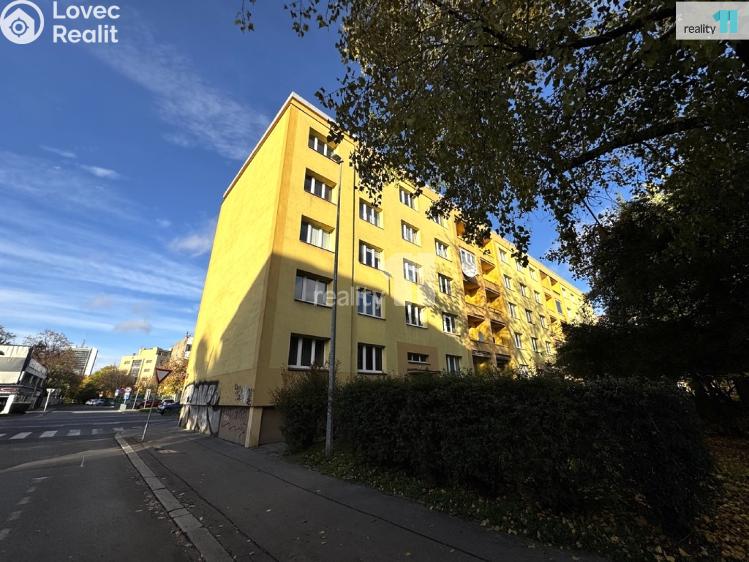 Аренда квартиры 2+1 Praha 4, Olbrachtova č. 1