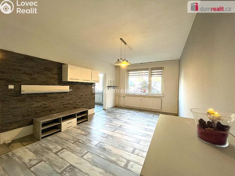 Prodej bytu 3+1 Sokolov, Jiřího z Poděbrad č. 7