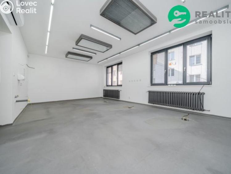 Pronájem komerční nemovitosti Ostrava, Tvorkovských č. 1