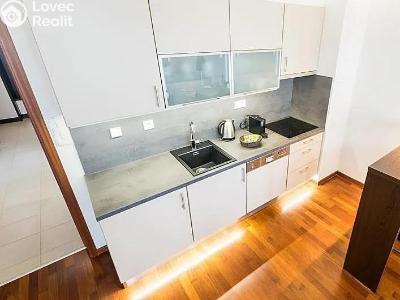 Pronájem bytu 2+KK Praha, Na slupi č. 3