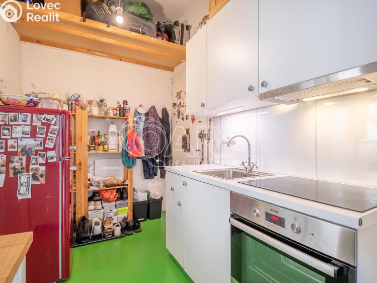 Pronájem bytu 2+1 Praha, Bulharská č. 7