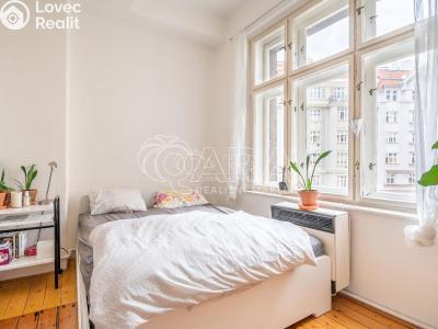 Pronájem bytu 2+1 Praha, Bulharská č. 3