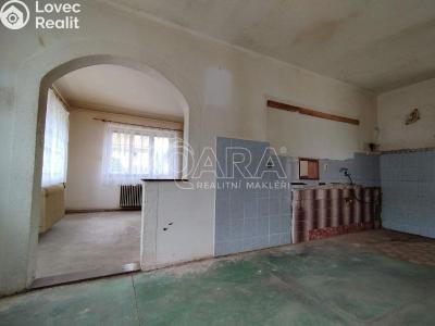 Продаж сімейного будинку Konecchlumí č. 5