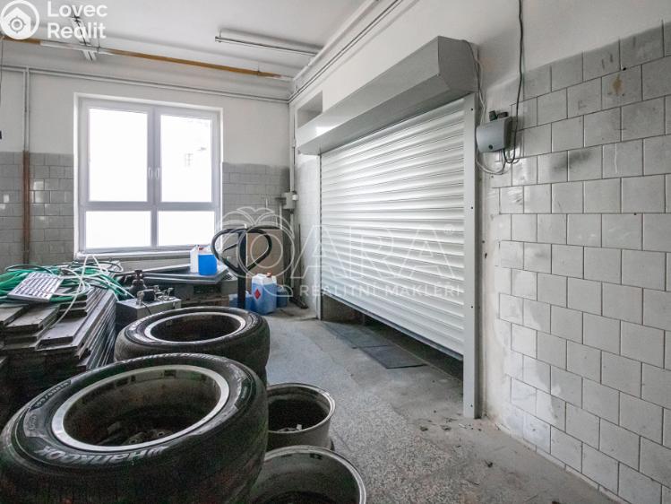 Prodej skladového prostoru Frenštát pod Radhoštěm, Martinská čtvrť 1698 č. 8