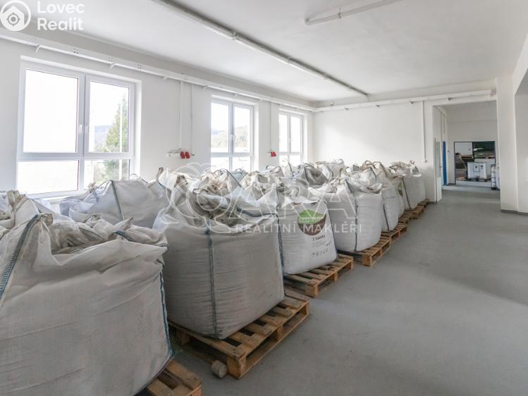 Prodej skladového prostoru Frenštát pod Radhoštěm, Martinská čtvrť 1698 č. 24