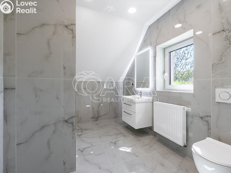 Prodej rodinného domu Žebrák, Na Pěšině 496 č. 30