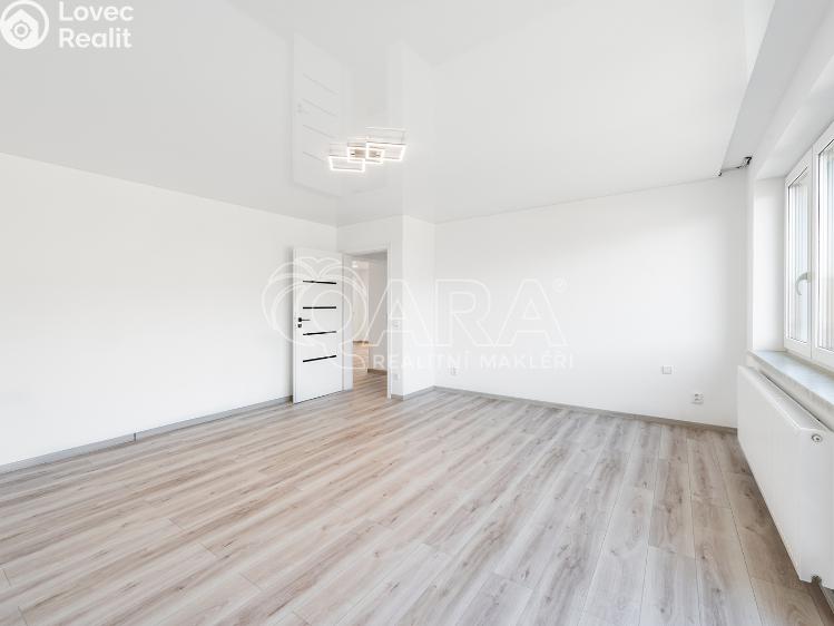 Prodej rodinného domu Žebrák, Na Pěšině 496 č. 26