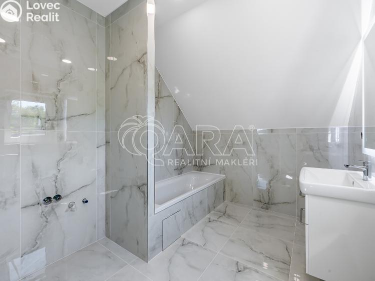 Prodej rodinného domu Žebrák, Na Pěšině 496 č. 29