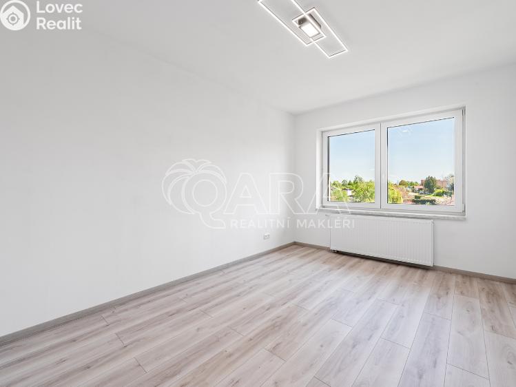 Prodej rodinného domu Žebrák, Na Pěšině 496 č. 10