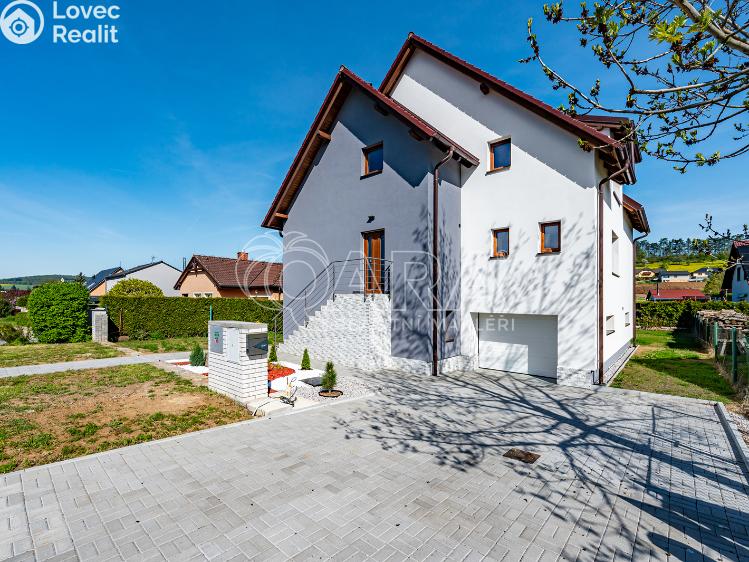 Prodej rodinného domu Žebrák, Na Pěšině 496 č. 7