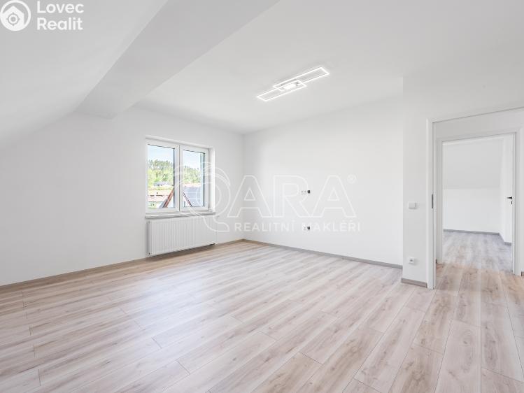 Prodej rodinného domu Žebrák, Na Pěšině 496 č. 39