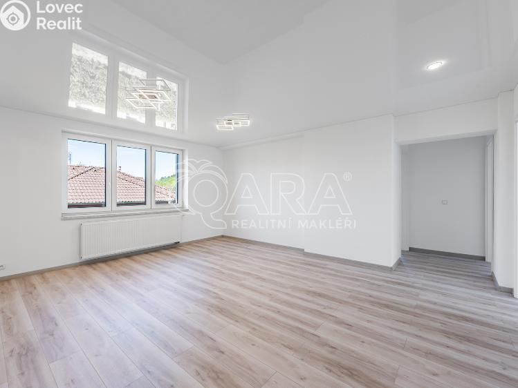 Prodej rodinného domu Žebrák, Na Pěšině 496 č. 19