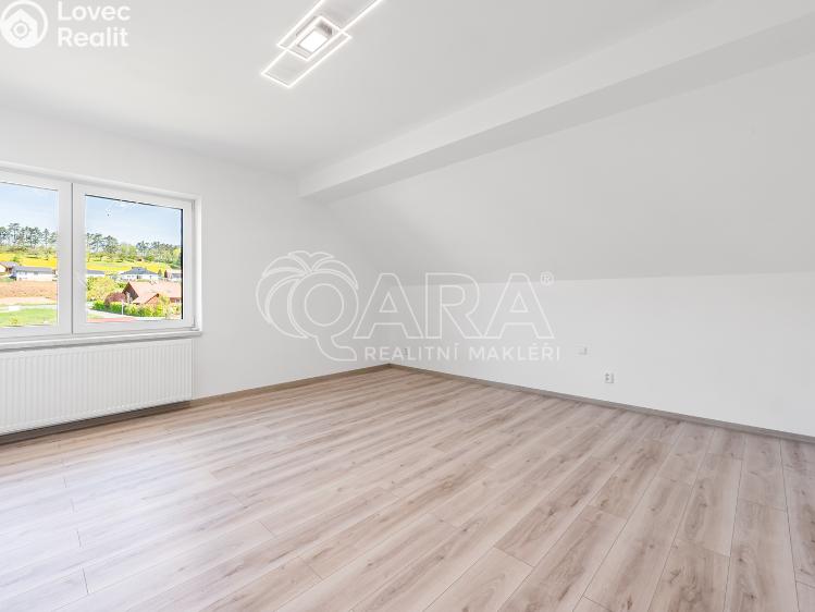 Prodej rodinného domu Žebrák, Na Pěšině 496 č. 36