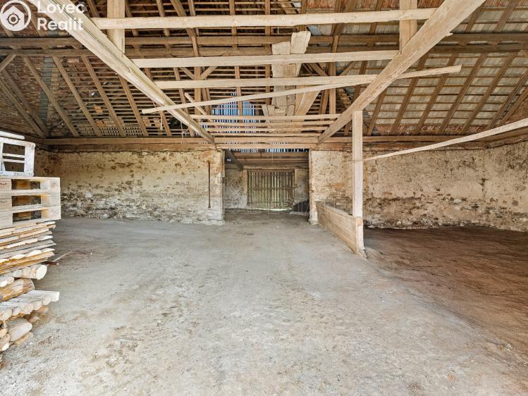 Prodej zemědělské usedlosti Krasonice č. 13