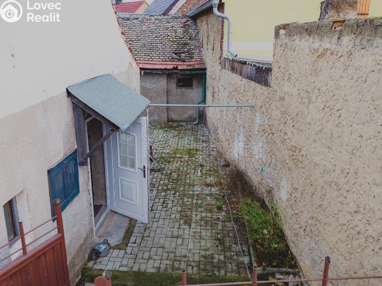 Продаж сімейного будинку Peruc č. 12