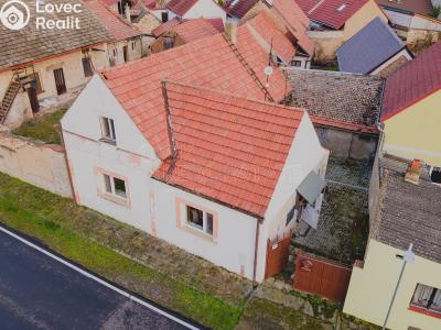 Продаж сімейного будинку Peruc č. 1