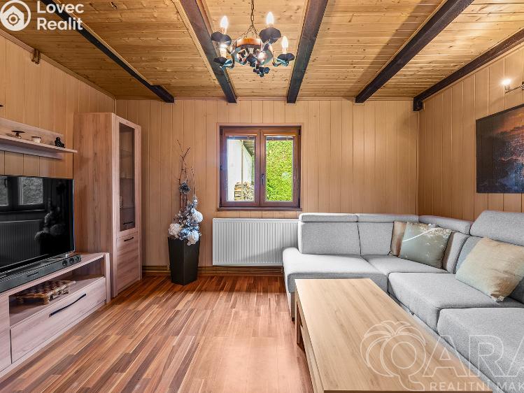 Sale hut Chvalkovice č. 3