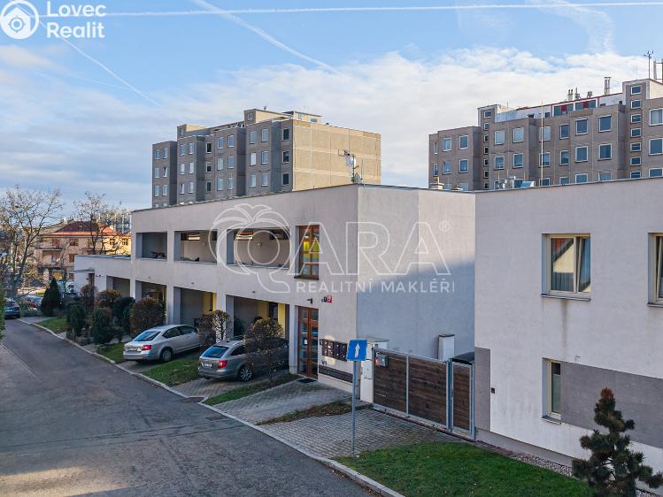 Prodej bytu 3+KK Praha, Na Plískavě 1525/2 č. 3