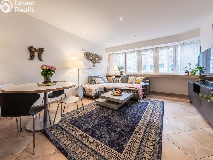 Продажа квартиры 3+KK Praha, Na Plískavě 1525/2 č. 1