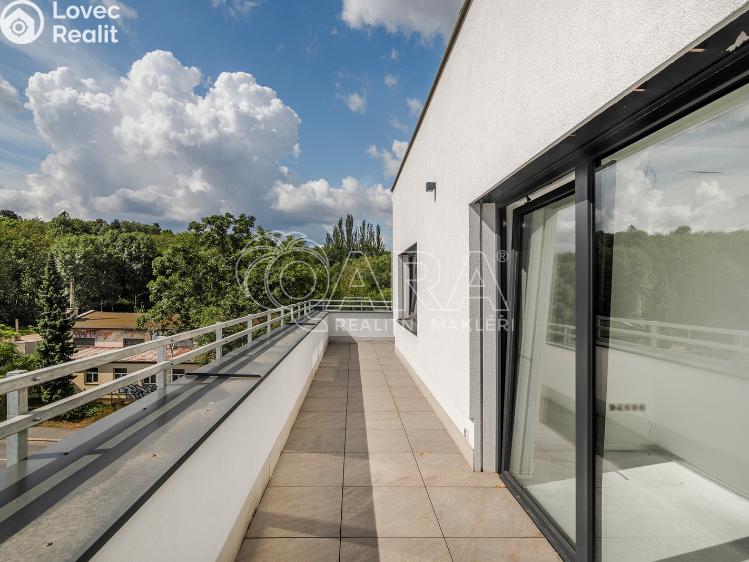 Prodej bytu 3+KK Praha, Spojovací 1051/27 č. 19