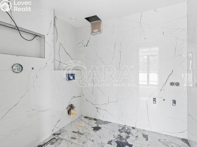 Prodej bytu 3+KK Praha, Spojovací 1051/27 č. 10