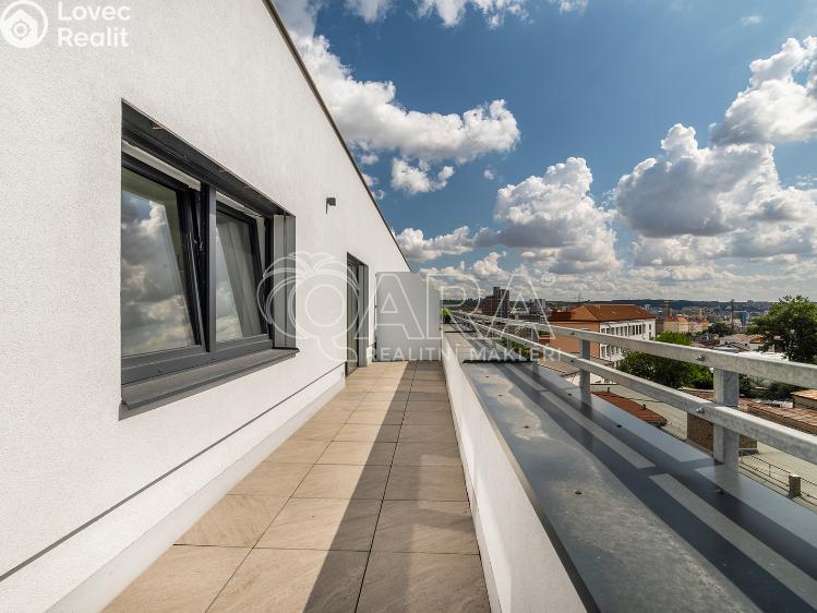 Prodej bytu 3+KK Praha, Spojovací 1051/27 č. 18