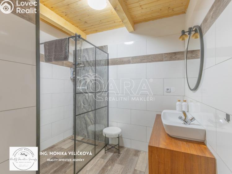 Prodej rodinného domu Mikulovice, Na Bukovci č. 13