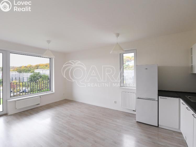 Pronájem bytu 2+KK Praha, Strnadových 1007/5 č. 7