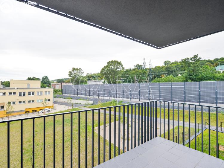 Pronájem bytu 2+KK Praha, Strnadových 1007/5 č. 9