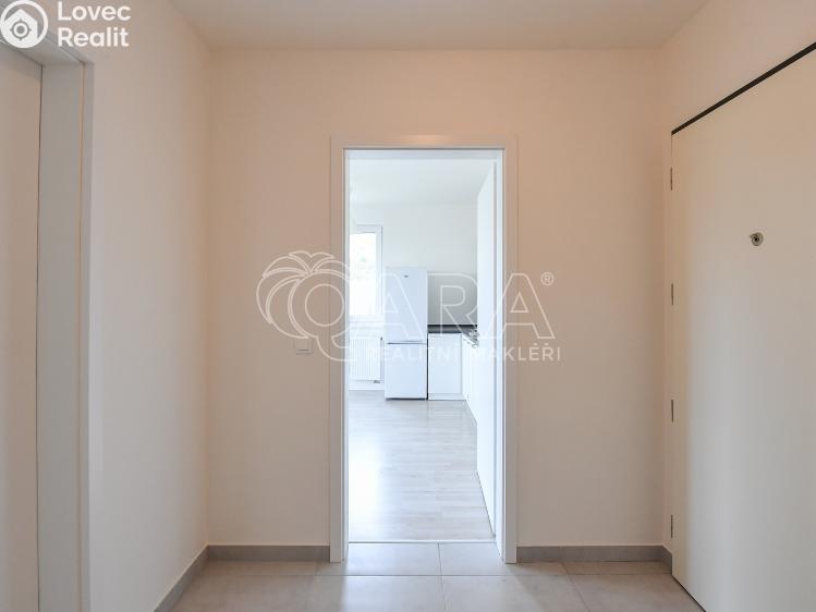 Pronájem bytu 2+KK Praha, Strnadových 1007/5 č. 15