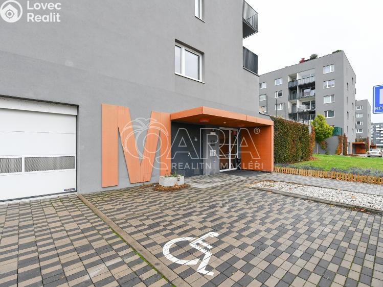 Pronájem bytu 2+KK Praha, Strnadových 1007/5 č. 18