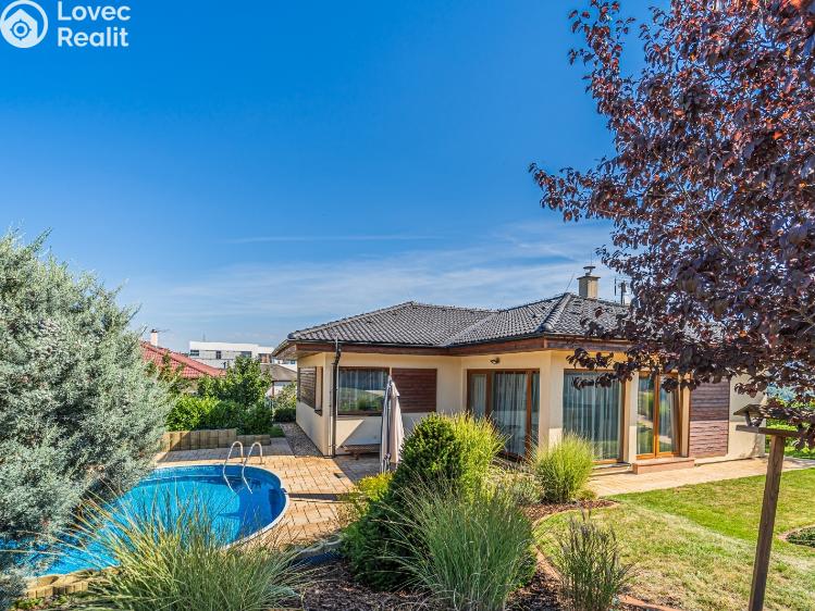 Prodej rodinného domu Králův Dvůr, Na Vyhlídce 461 č. 1